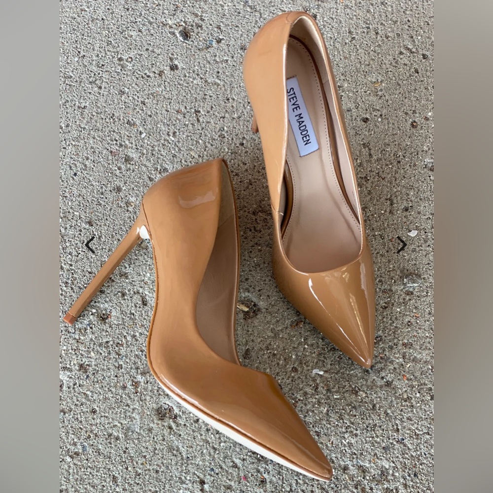 Steve Madden Vala camel patented heels-8